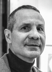 «Они оба отличались своим неистовством в работе»: коллекционер Сергей Александров о творчестве Анатолия Зверева и Владимира Яковлева.